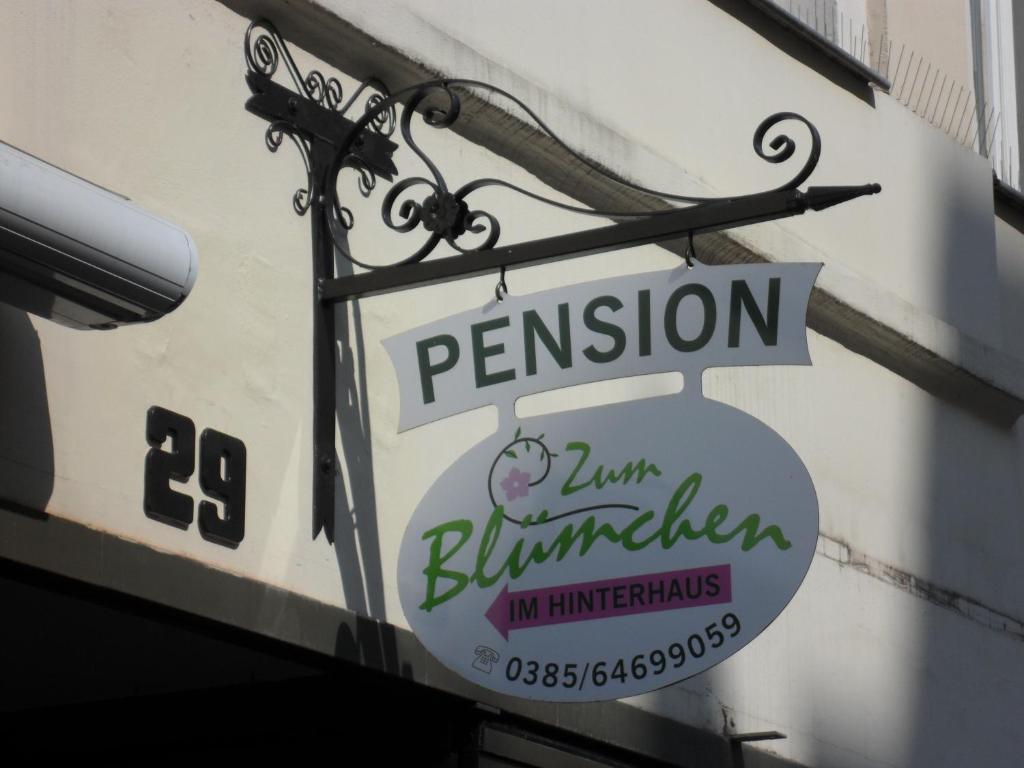 Pension Zum Blumchen Schwerin  Ngoại thất bức ảnh